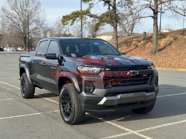 2024 Chevrolet Colorado 4x4 Trail Boss 4dr Crew Cab 5 ft. SB