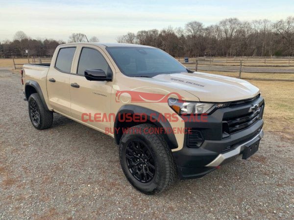 2023 Chevrolet Colorado 4x4 Trail Boss 4dr Crew Cab 5 ft. SB