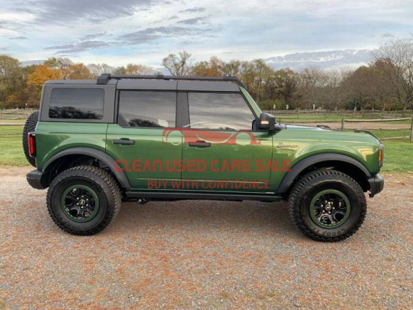 2022 Ford Bronco 4x4 Badlands Advanced 4dr SUV - Image 2